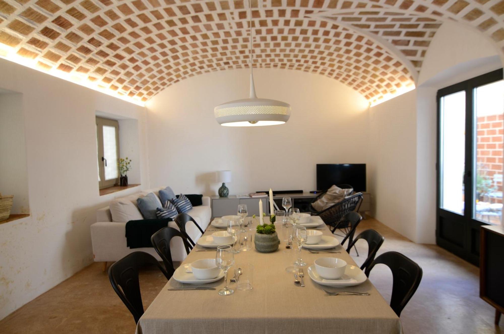 הוילה L' Escala Casa Rosa Port מראה חיצוני תמונה